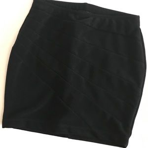 IzByer Black Mini Skirt